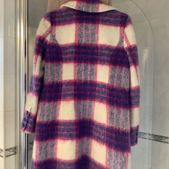 Coat - Picture 3 of 3